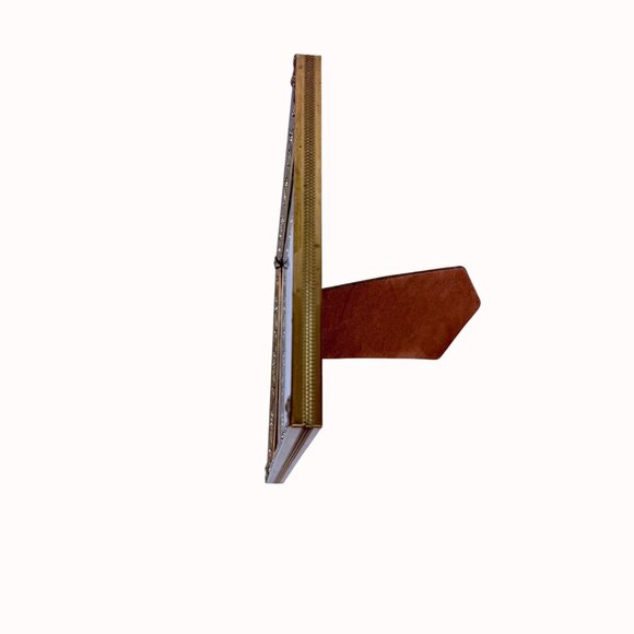 Woolworth Footed Photo Frame VTG Gold Tone Ornate Design Decorator 8 in x 10 in - Picture 7 of 12